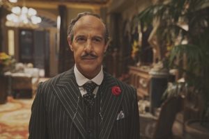 ミスター・ストリンガー:スタンリー・トゥッチ